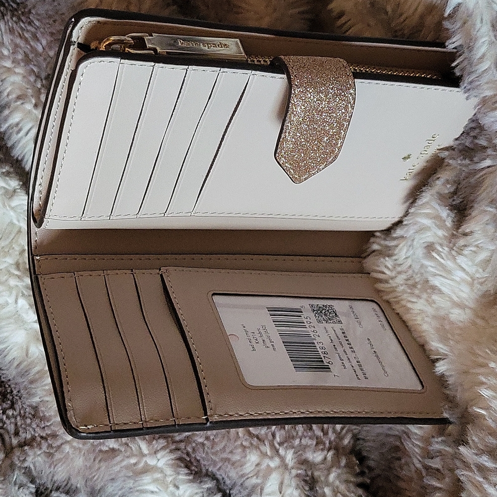 Medium compact Bi-Fold Wallet - Picture 2 of 2